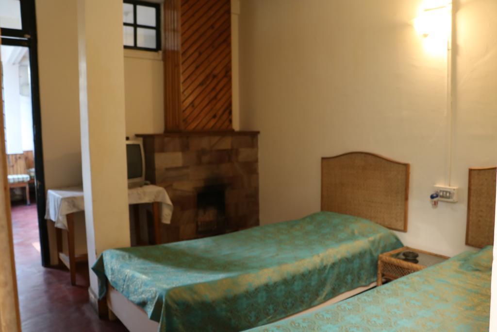The Anchorage Shillong Exterior photo